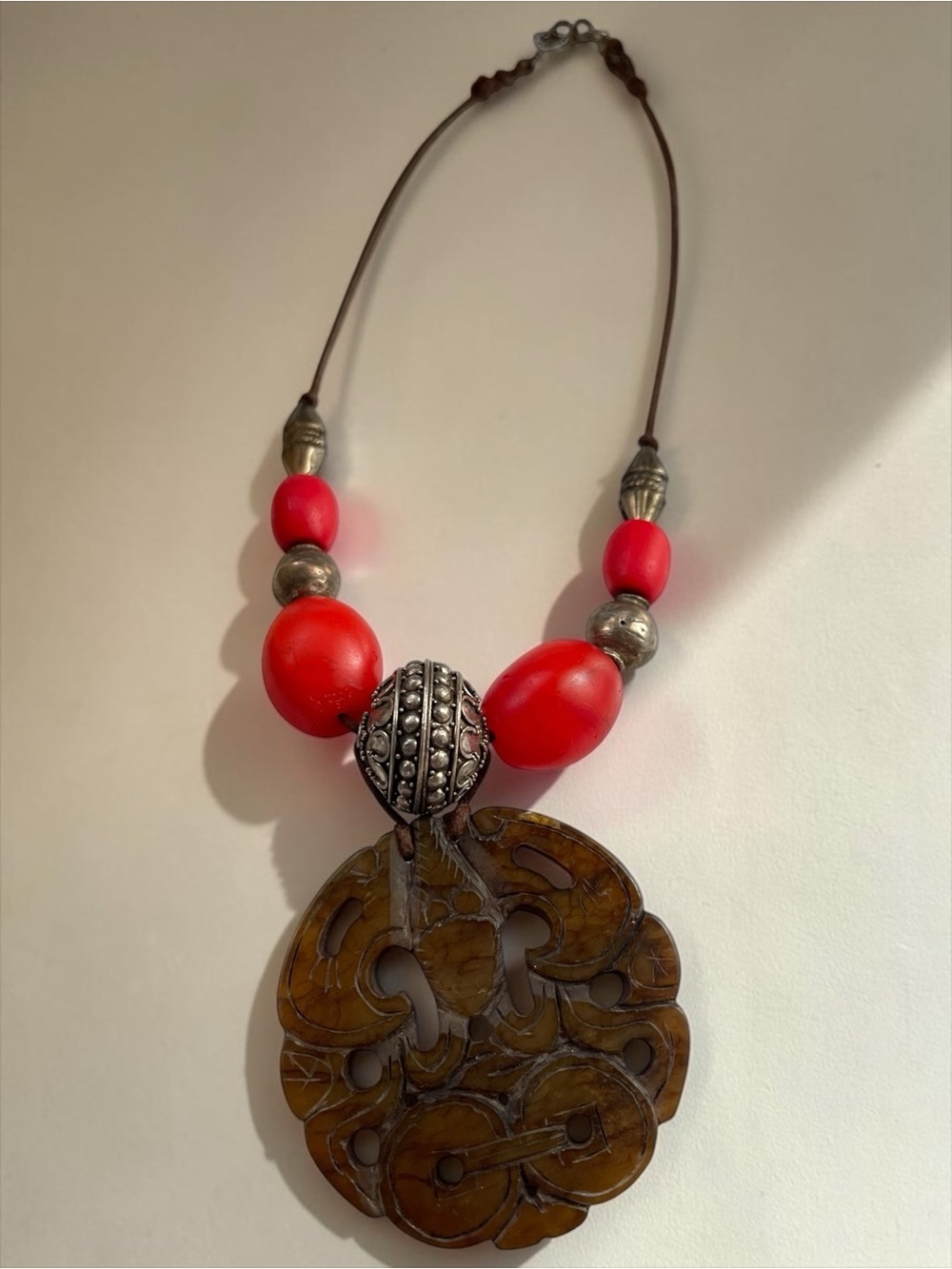 Large Chinese Carved Agate Pendant Necklace w Large Red Accent Beads